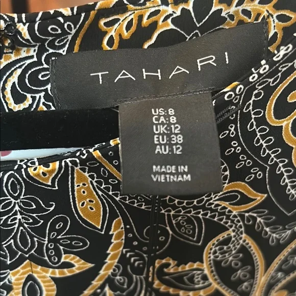 Tahari Dress 3/4 Sleeve Crew Neck - Picture 2 of 4